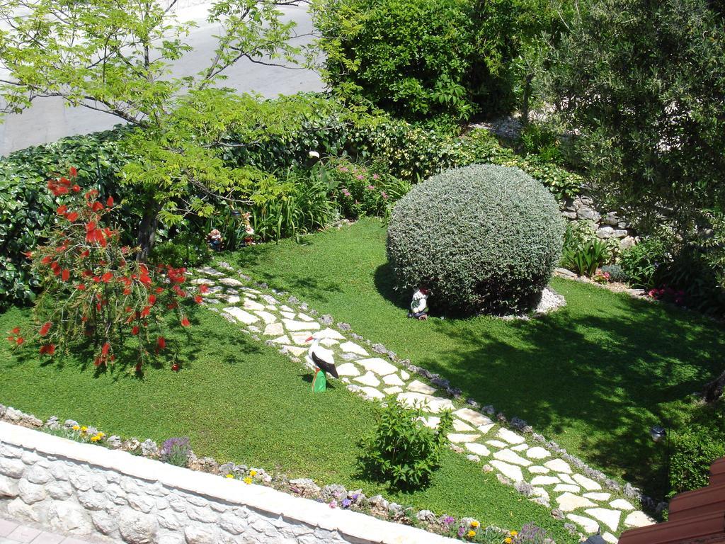 Apartments Villa Lilla Baška Voda Exterior foto